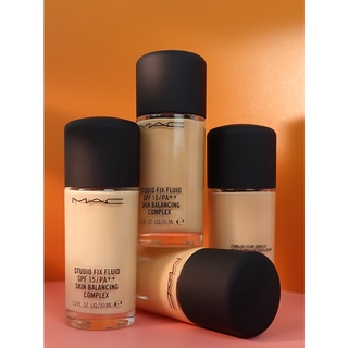 Kem nền MAC Studio Fix Fluid Foundation SPF15