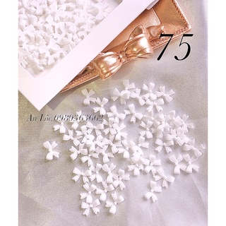 charm nơ nhựa đính móng tay