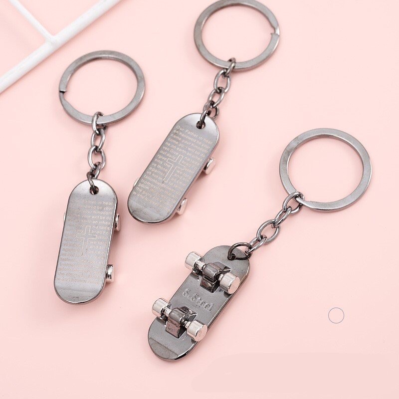 Móc khoá xe máy, ô tô hình ván trượt