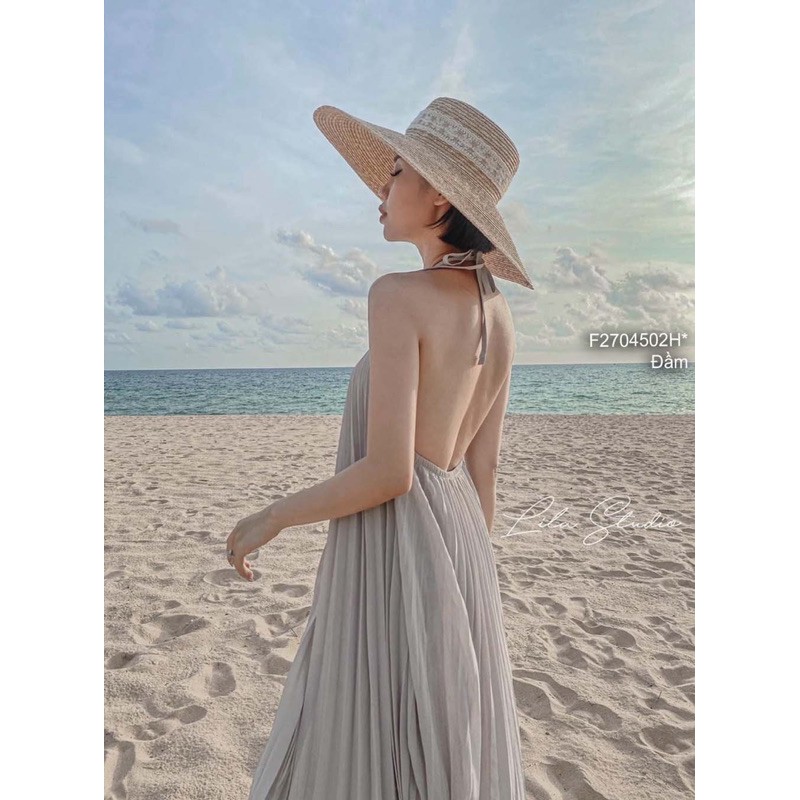 Đầm maxi tầng dập ly cổ yếm hở lưng | BigBuy360 - bigbuy360.vn