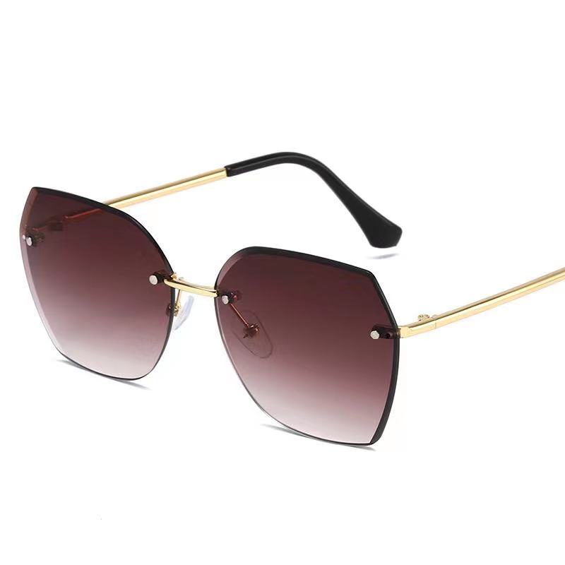 Kính Mát Không Gọng Cho Bé