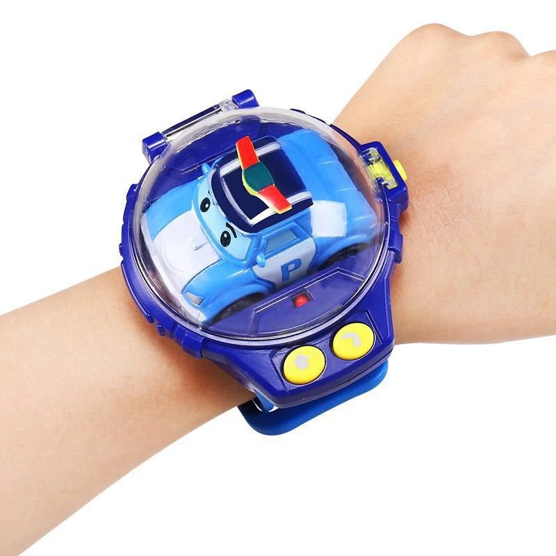 Douyin Net Red Toy Watch Điều khiển từ xa Xe ô tô Xã hội Con người Trẻ em Bé trai Điện đua Cô gái