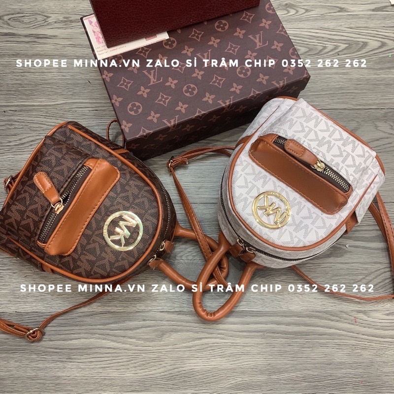 Balo Mini Nữ Thời Trang Hàn Quốc Hoạ Tiết MK Viền Nâu Logo Tròn