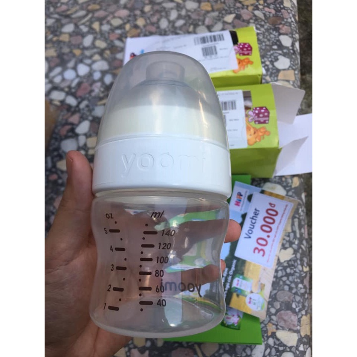 Bình sữa yoomi 140ml