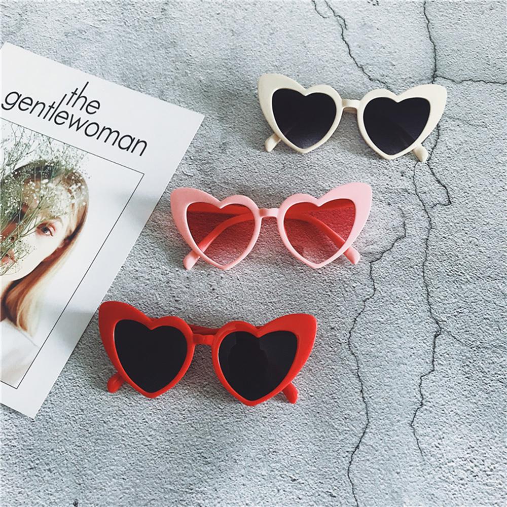 Kính Mát Hình Trái Tim Thời Trang Cho Nữ