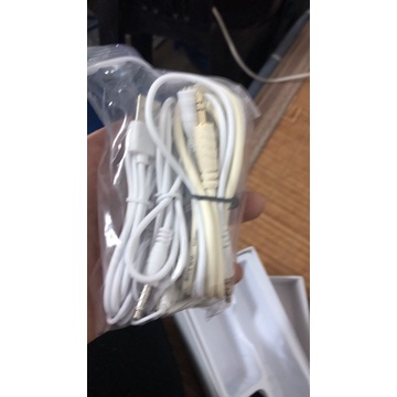 Mic c11 nâng cấp 2 dây cải tiến dây livestream chia tai nghe dài 2 mét, tặng thêm tai nghe để hát song ca- bảo hành 6 th