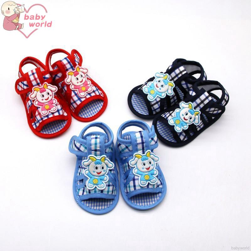 Giày sandal tập đi xinh xắn dành cho bé