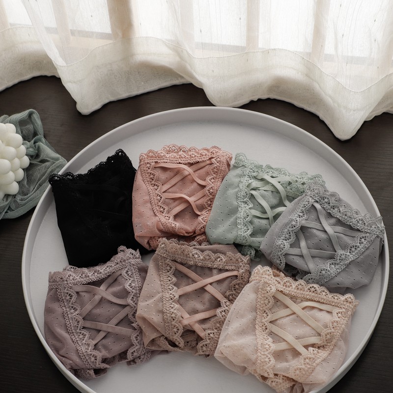 Quần lót ren cao cấp Phía Sau Em C4-09