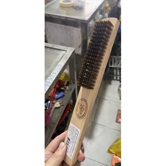Bàn Chải Đánh Rỉ Sợi Đồng ( Thau ) Cán Gỗ