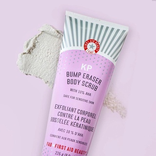 Tẩy tế bào chết first aid beauty kp bump eraser body scrub with 10% aha 226g