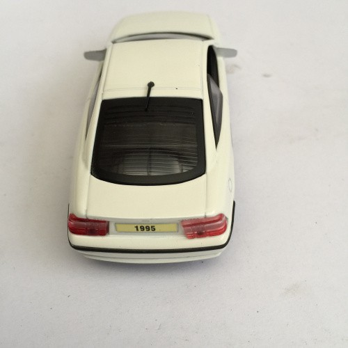 Mô Hình Xe Hơi Opel Calibra 1995 Bằng Hợp Kim Tỉ Lệ 1: 43