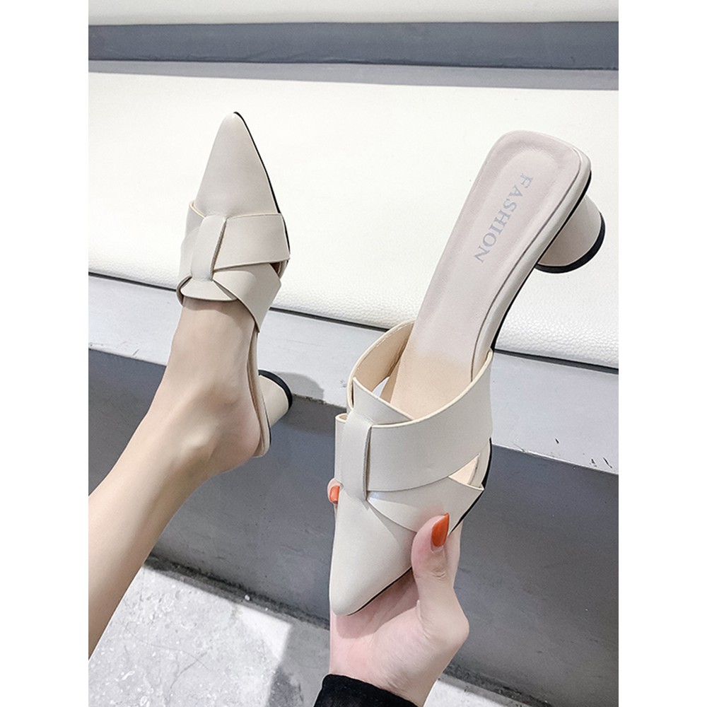 Baotou semi-slipper women wear fashionable wild 2020 spring and summer new Korean pointed pointed middle-heeled student mules