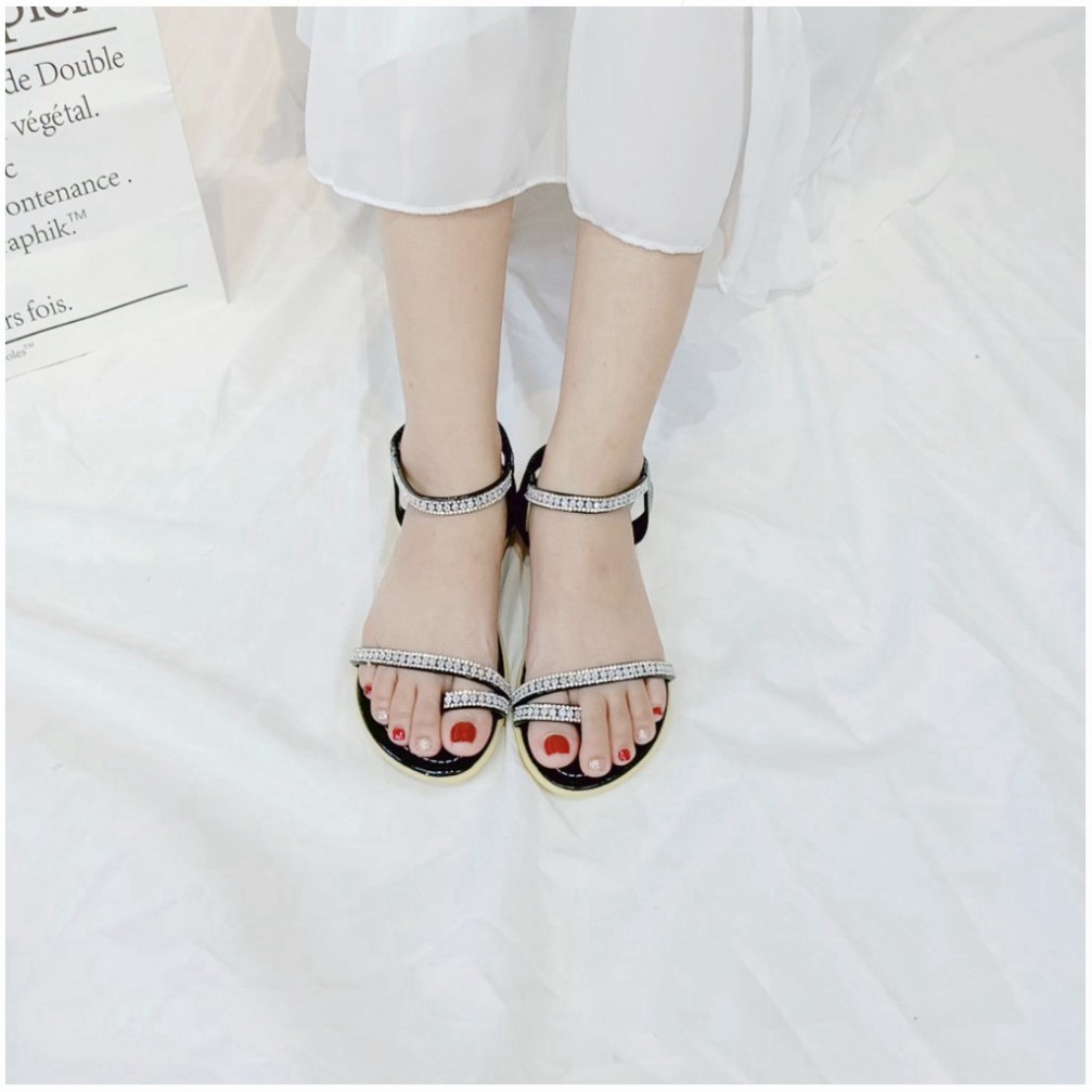 Giày sandal nữ quai hậu đi học cao 2CM, Sandal nữ đế cao quai đính đá - TB Đá Ngang 2P - Hoàn Xu