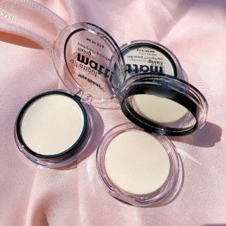 Phấn bắt sáng Kiss Beauty