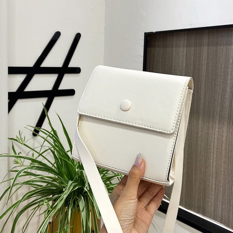 Túi đeo chéo IELGY dáng vuông màu trơn dễ phối đồ thời trang Hàn Quốc