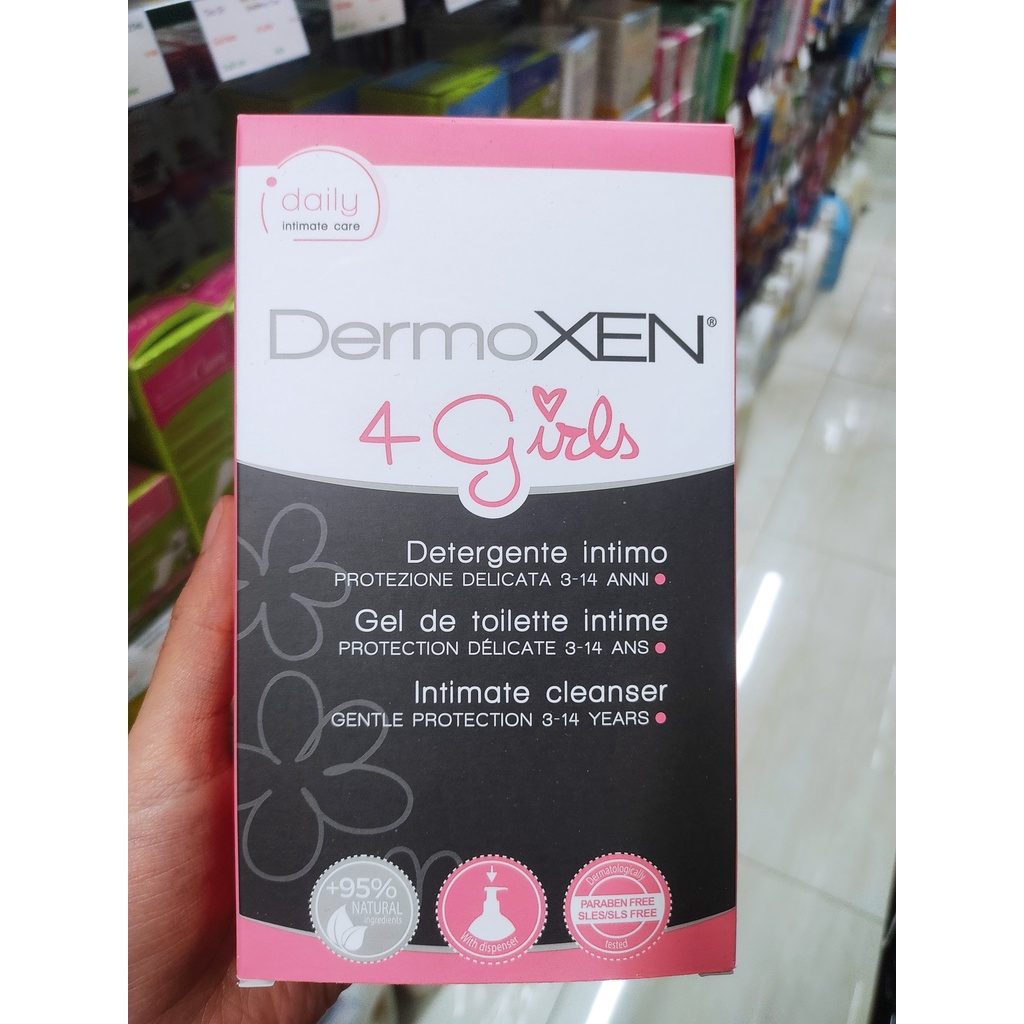 Dung dịch vệ sinh phụ nữ Dermoxen 4 girls 200ml