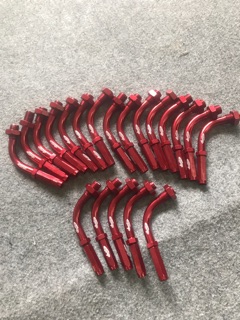 ống ga màu đỏ domino