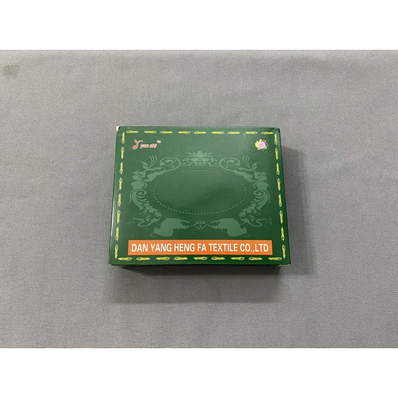 Combo 05 hộp khăn lau kính- mỗi hộp gồm 100 khăn- gồm nhiều màu
