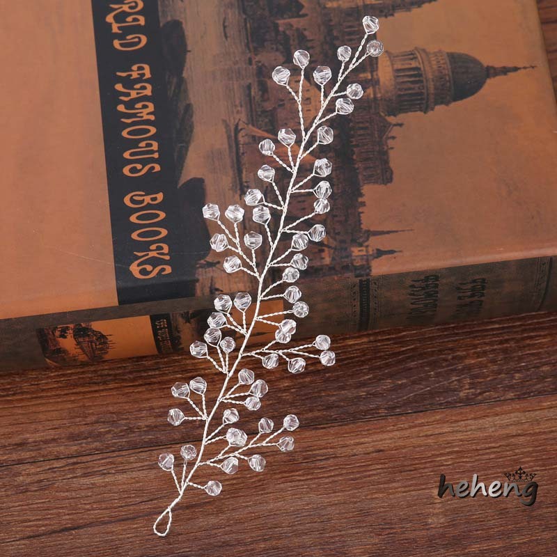 Băng Đô Cài Tóc Hình Lá Handmade Đính Pha Lê Và Ngọc Trai Cho Cô Dâu