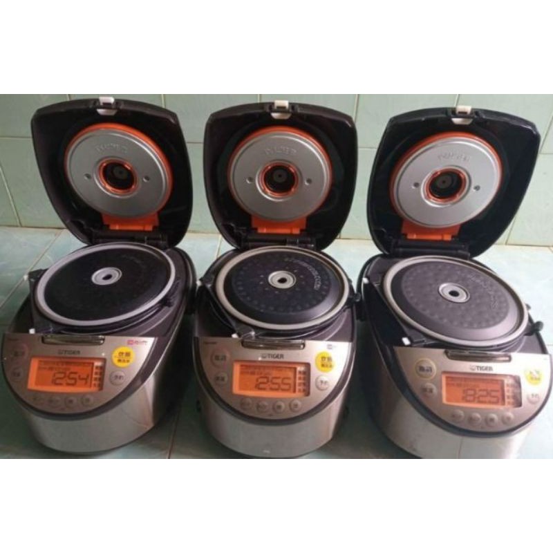 Nồi Cơm Điện Cao Tần Tiger Nhật Bãi Xịn 1.0L (Có Nấu Cơm Cháy , Bảng Điều Khiển Việt Hoá, Sách HDSD) | BigBuy360 - bigbuy360.vn