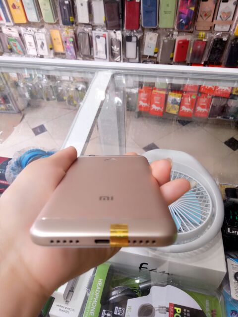 Điện thoại Redmi 4X zin keng đẹp 99%