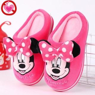 Dép Mickey đi trong nhà cho bé gái và bé trai, lông tuyết mềm mịn xịn sò, đế cao su dày và chắc chắn.