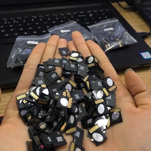 Thẻ Nhớ 32g