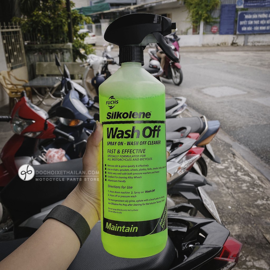[Tặng vòi xịt] Nước rửa xe xà bông rửa xe Fuchs Silkolene Wash Off 1L