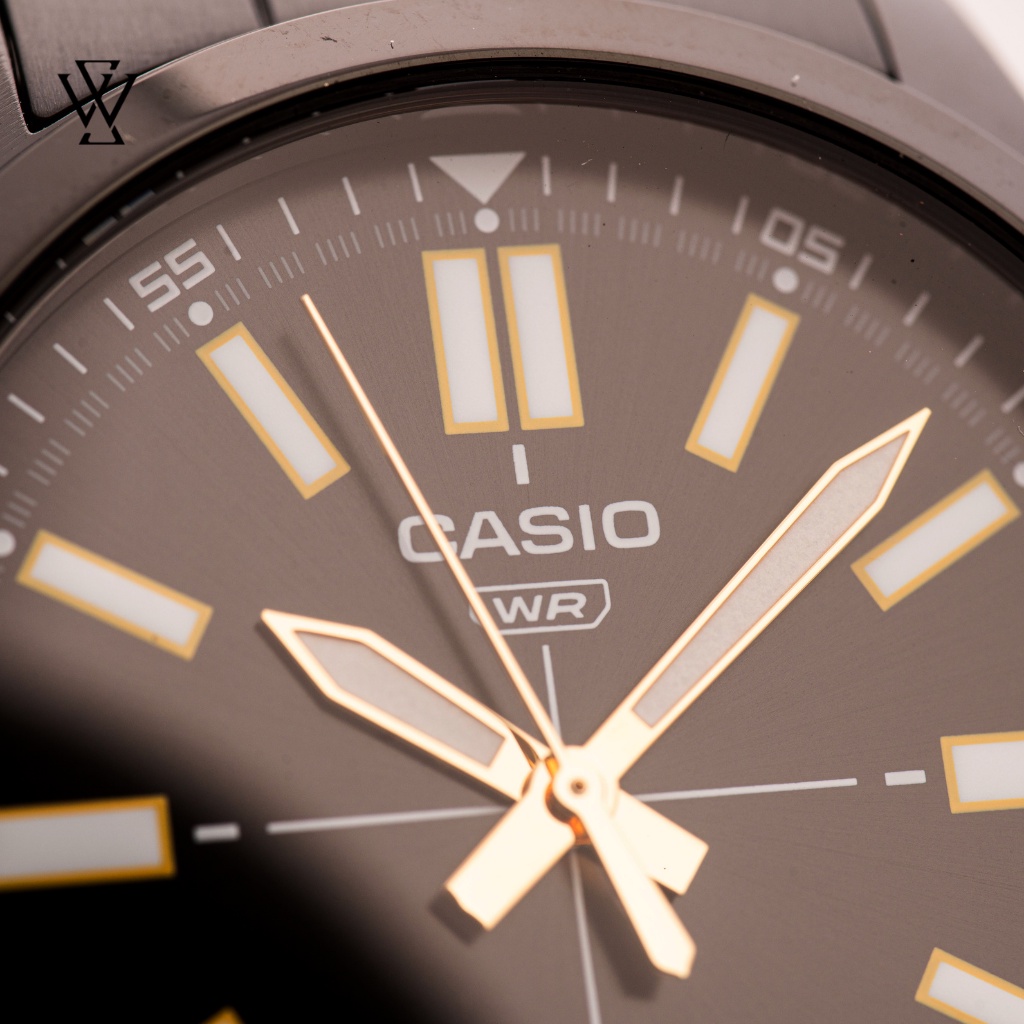 Đồng Hồ Quartz Nam Casio Cao Cấp WATCHSTORE MTP-VD02B-1EUDF Thiết Kế Kính Khoáng 41mm, Dây Kim Loại, Vỏ Thép Không Gỉ