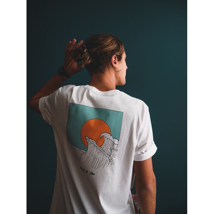 Áo thun nam nữ in sau lưng