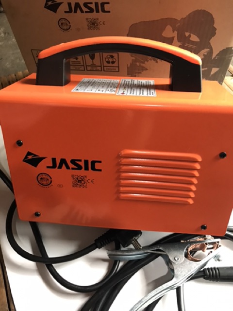 MÁY HÀN ĐIỆN TỬ JASIC ARC 200 - INVERTER TIẾT KIỆM ĐIỆN MODEL MỚI ( HÀNG CHẤT LƯỢNG )