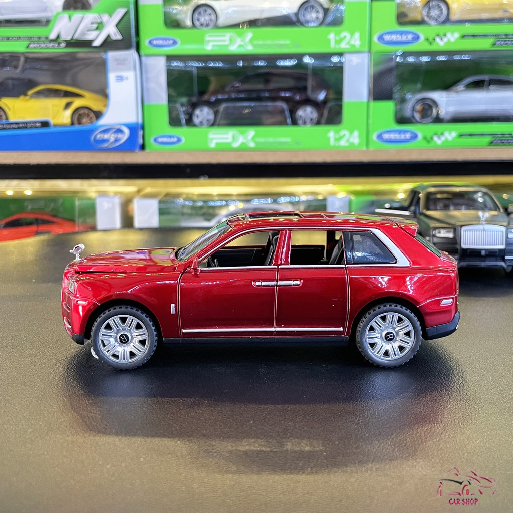 Mô hình xe ô tô Rolls-Royce Cullinan tỉ lệ 1:32 màu đỏ