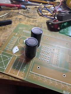 Tụ điện 450v 220uf