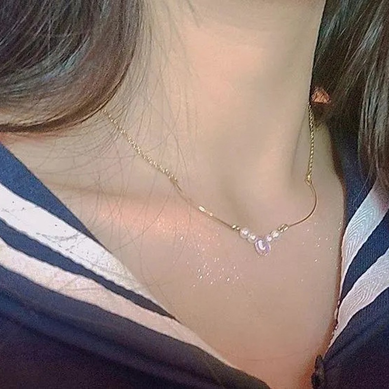 Dây chuyền mặt đá nhiều màu đính ngọc trai nhân tạo