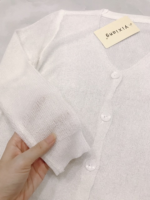 (Có sẵn) Áo khoác len mỏng nút cổ tim QC! (kèm video hình thật) | BigBuy360 - bigbuy360.vn