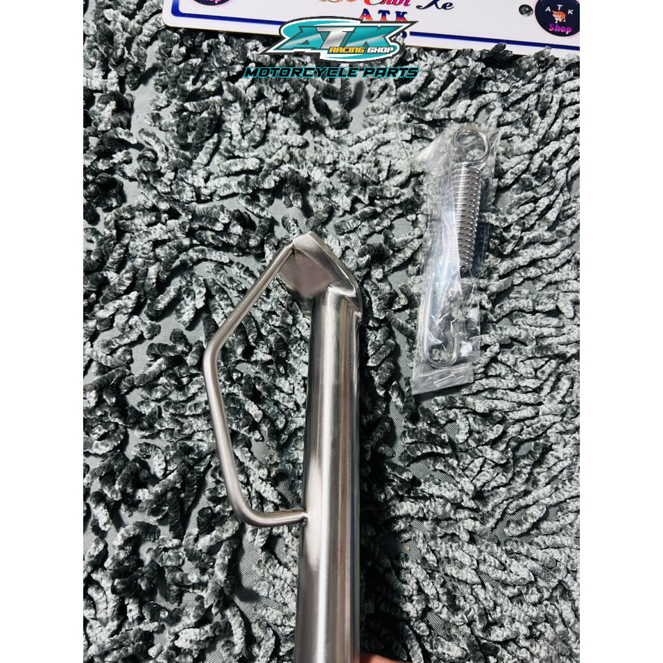 Chân chống nghiêng inox 304 đặt nguyên khối  dành cho xe Vario click  tặng kèm lò xo thép xiken
