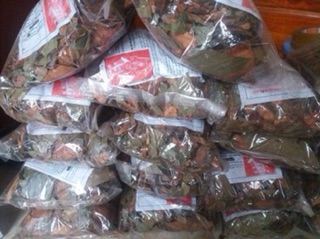 Lá tắm dân tộc Dao đỏ Sa Pa 1kg