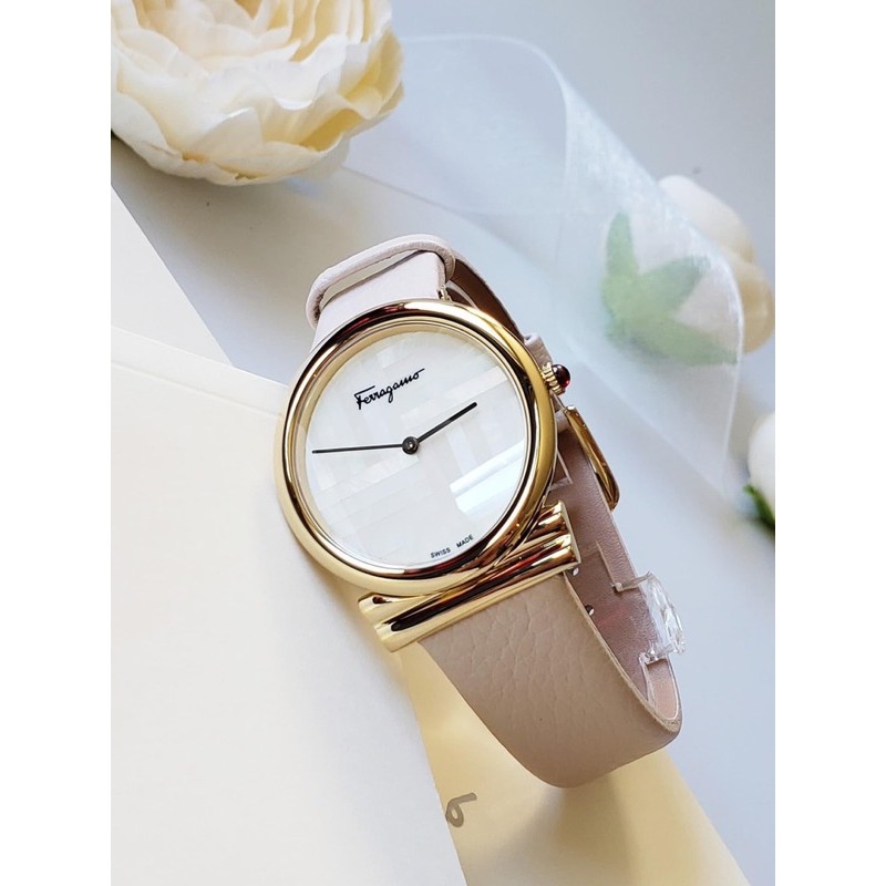 Đồng hồ nữa Salvatore Ferragamo Gancini