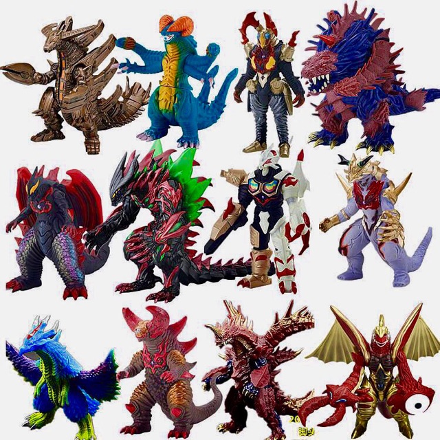 Mua 5 Tặng 1!!! Miễn Phí!Đồ Chơi Quái Vật Ultraman 13CM Bằng Cao Su Mềm