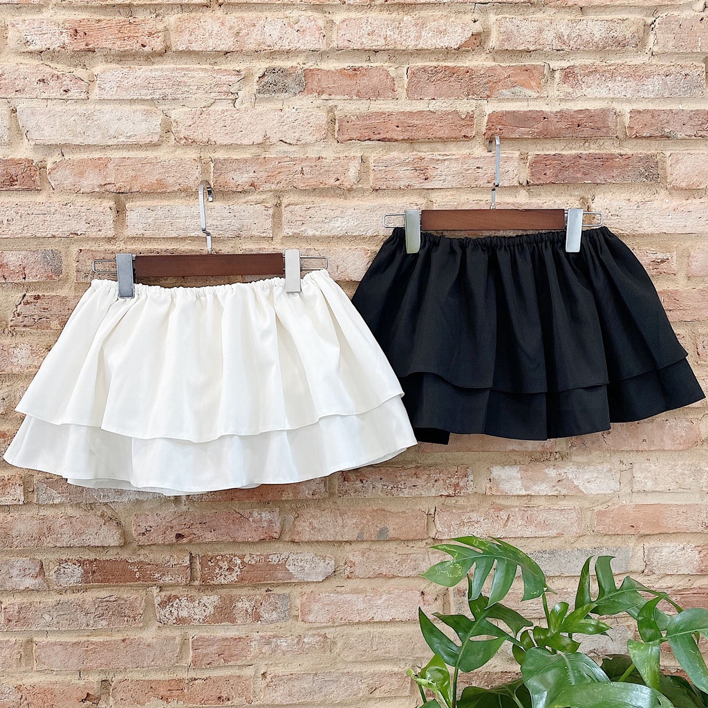 ÁO ỐNG TRỄ VAI HAI MÀU TRẮNG ĐEN XINH XẮN - NOW CROPTOP
