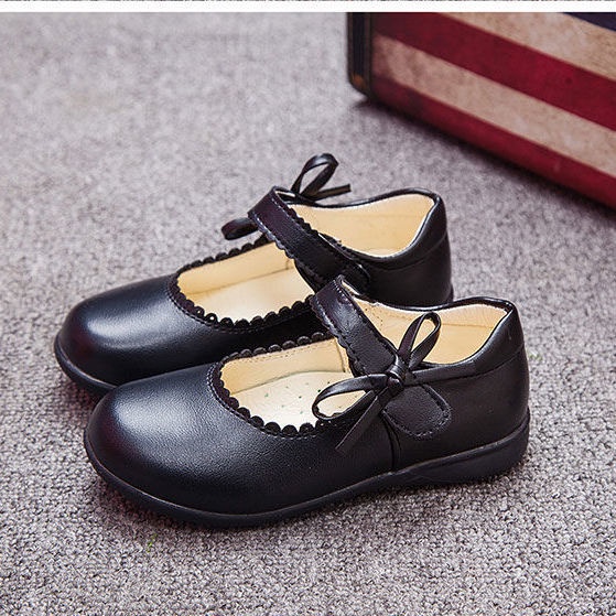 Giày Sandal Da Đế Mềm Màu Trắng Đen Phong Cách Anh Quốc Cho Bé Gái