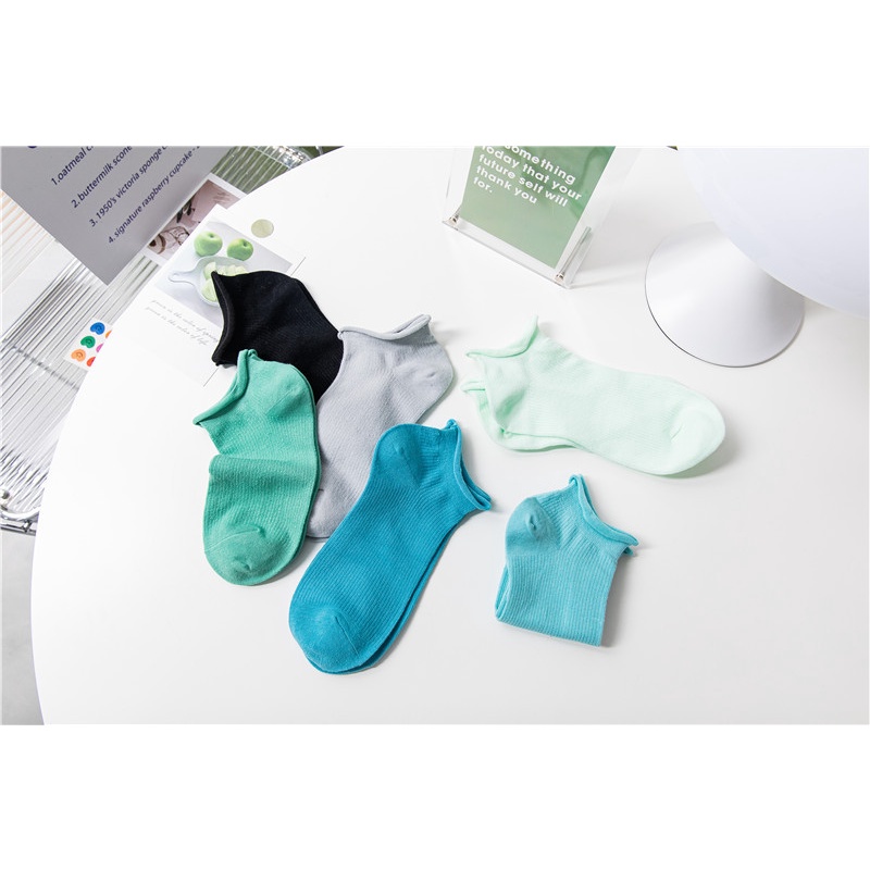 Tất trơn màu basic cổ xoăn nhún qua mắt cá xanh pastel