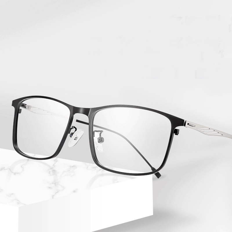 Mắt Kính Gọng Vuông Bằng Titan Siêu Nhẹ Thoải Mái Thay Thế Cho Nam Và Nữ PT087