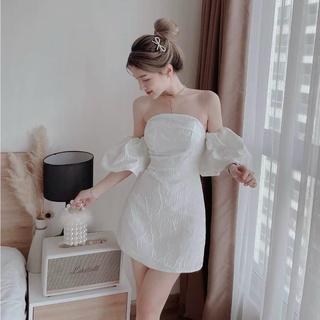 Đầm cúp ngực tay phồng có mút