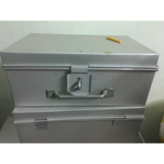 Hòm tôn kích thước 27x18x12cm