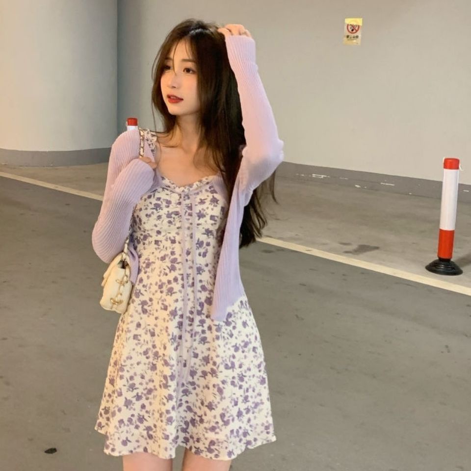 First love wind set Đầm Hai Dây Kèm Áo Khoác cardigan Mỏng Chống Nắng Mùa Thu Mới Dành Cho Bạn Nữ