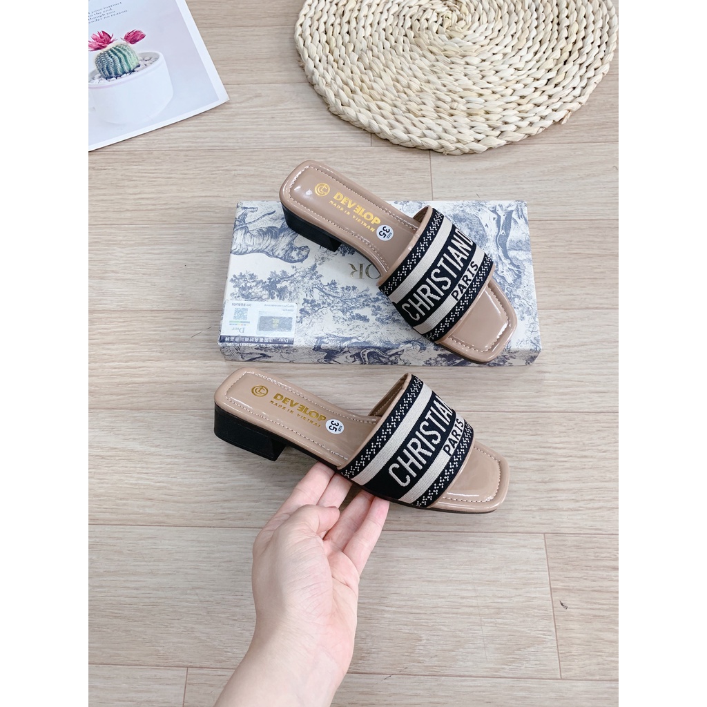 Dép lê nữ gót 3 phân lót bóng quai chữ thêu