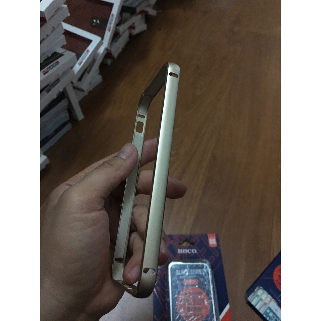 Bo viền điện thoại Iphone 5 hiệu HOCO