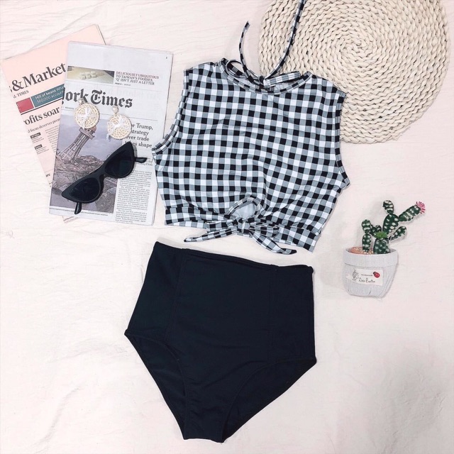 Set bikini caro nơ phối quần đùi kín đáo
