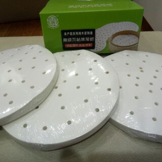 Giấy nến đục lỗ size 20cm pack 100 tờ